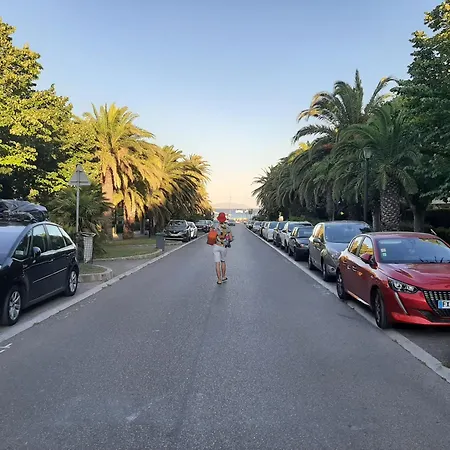 - T2 A 150m Des Plages Avec Parking Privee 라시오타